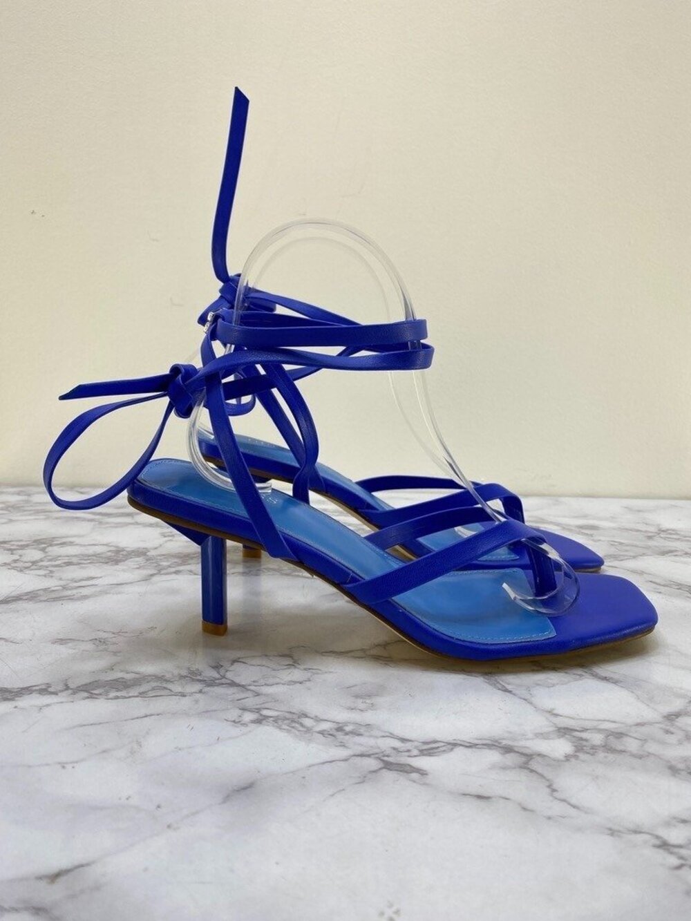 Guess Women's Blue Tie Up Kitten  Strap Heel Sandals SZ 9